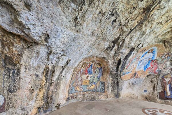 MO (570) Kloster Ostrog_web