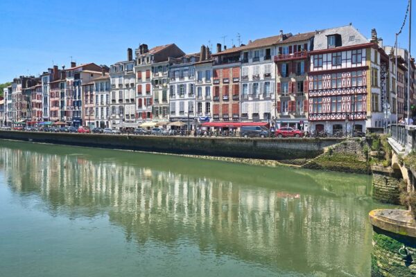 SPA (541) Bayonne_web